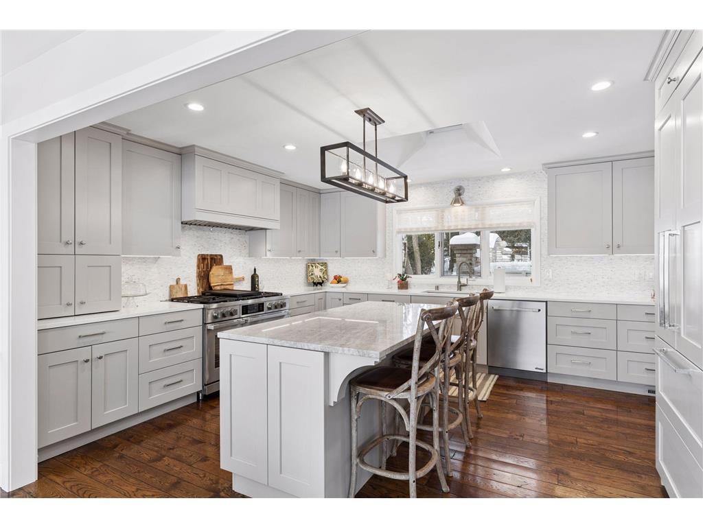 7108 Shannon Drive Edina MN 55439 7042664 image1