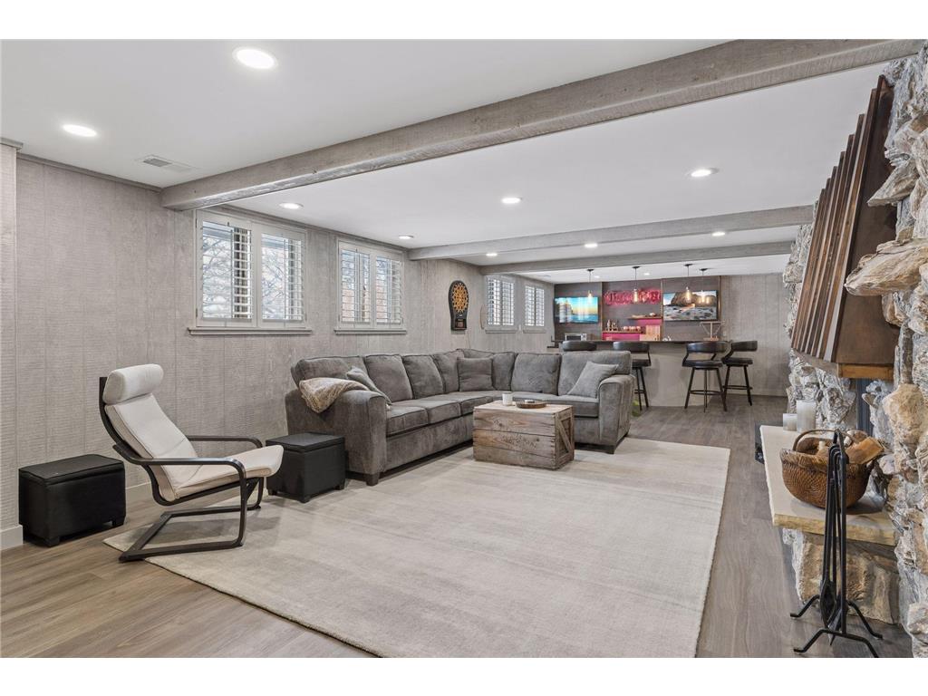 7108 Shannon Drive Edina MN 55439 7042664 image32