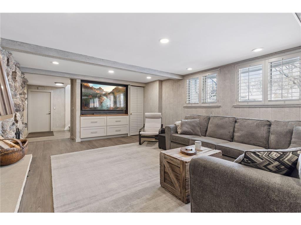 7108 Shannon Drive Edina MN 55439 7042664 image35