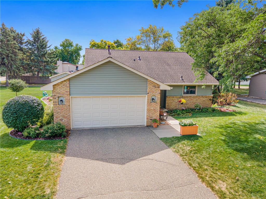 7109 78th Avenue N, Brooklyn Park, MN 55445 MLS 6270445 Edina Realty