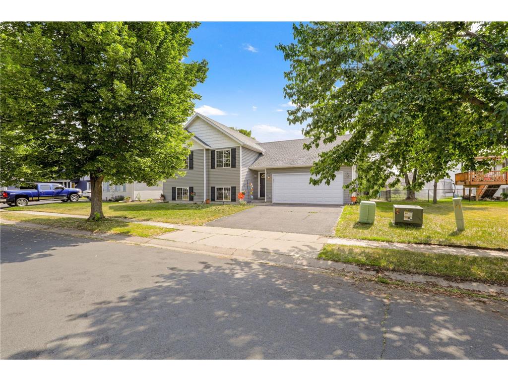 711 13th Street Farmington MN 55024 6382281 image1