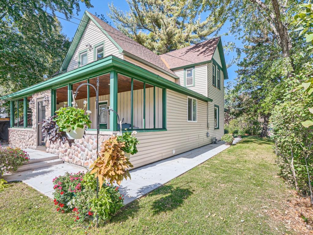 711 2nd Avenue SW Cambridge MN 55008 6444886 image1