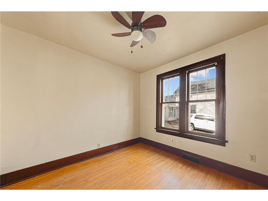 711 3rd Street NW Faribault MN 55021 7005889 image16