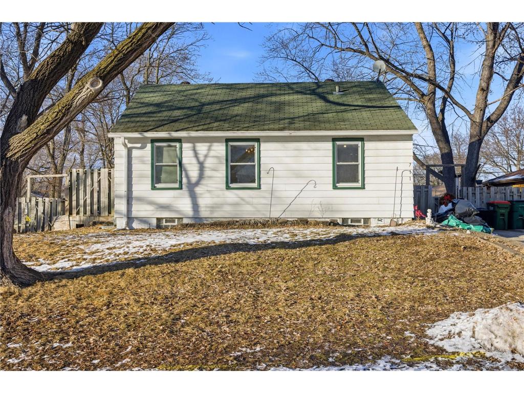 711 84th Avenue NE Spring Lake Park MN 55432 7026488 image1