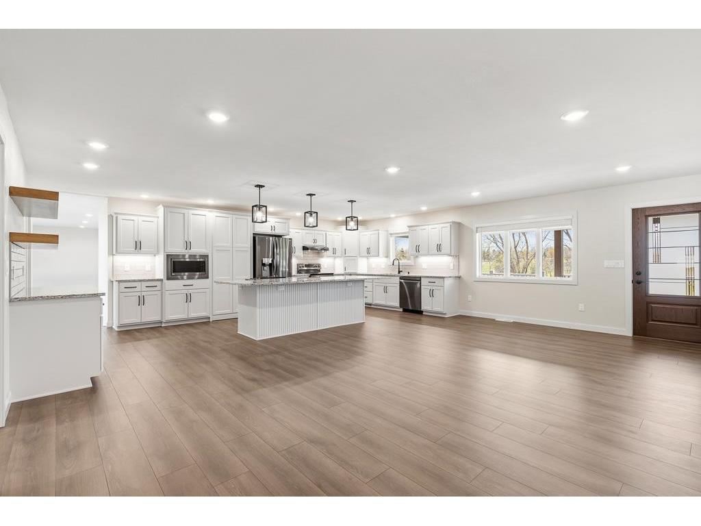 711 8th Street W Clear Lake SD 57226 7067765 image11
