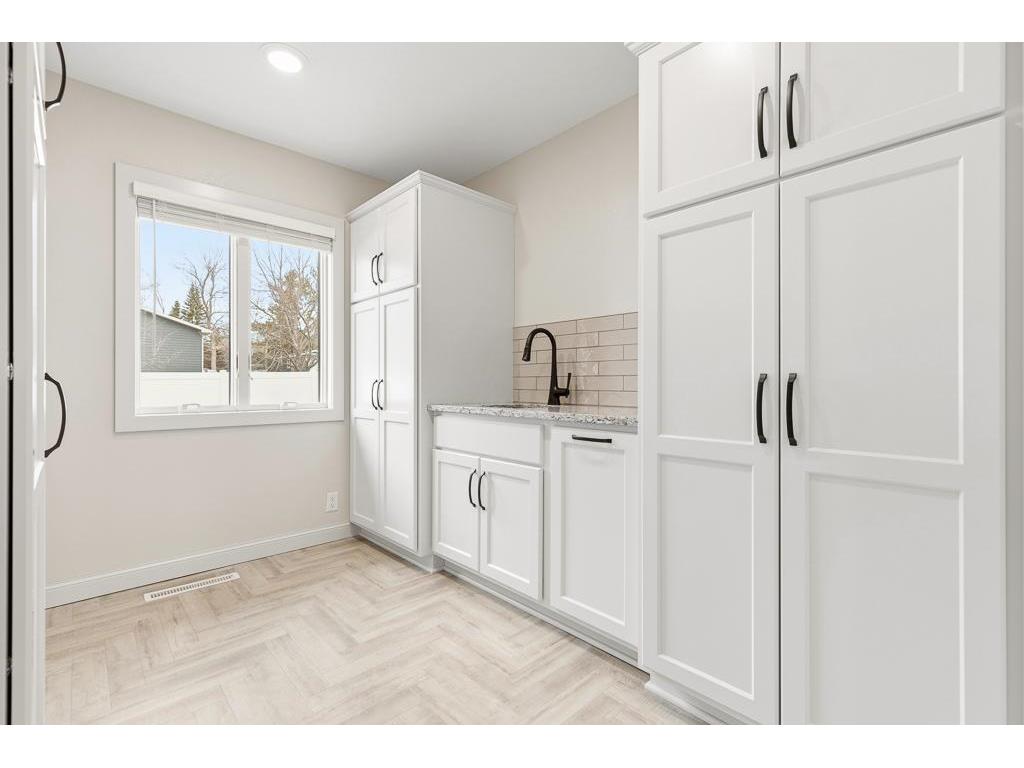 711 8th Street W Clear Lake SD 57226 7067765 image41