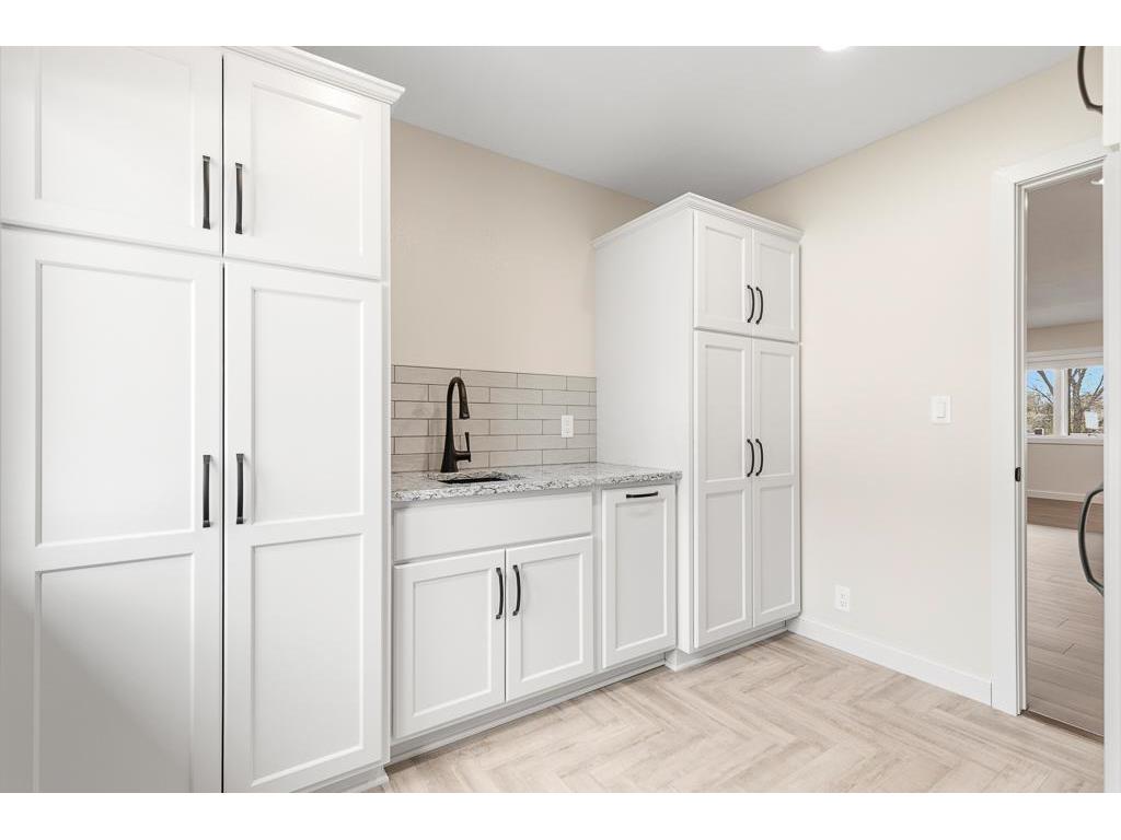 711 8th Street W Clear Lake SD 57226 7067765 image42