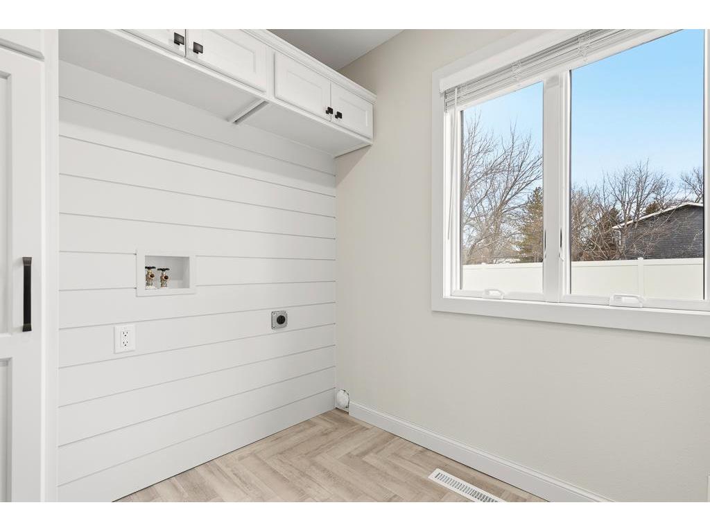 711 8th Street W Clear Lake SD 57226 7067765 image44