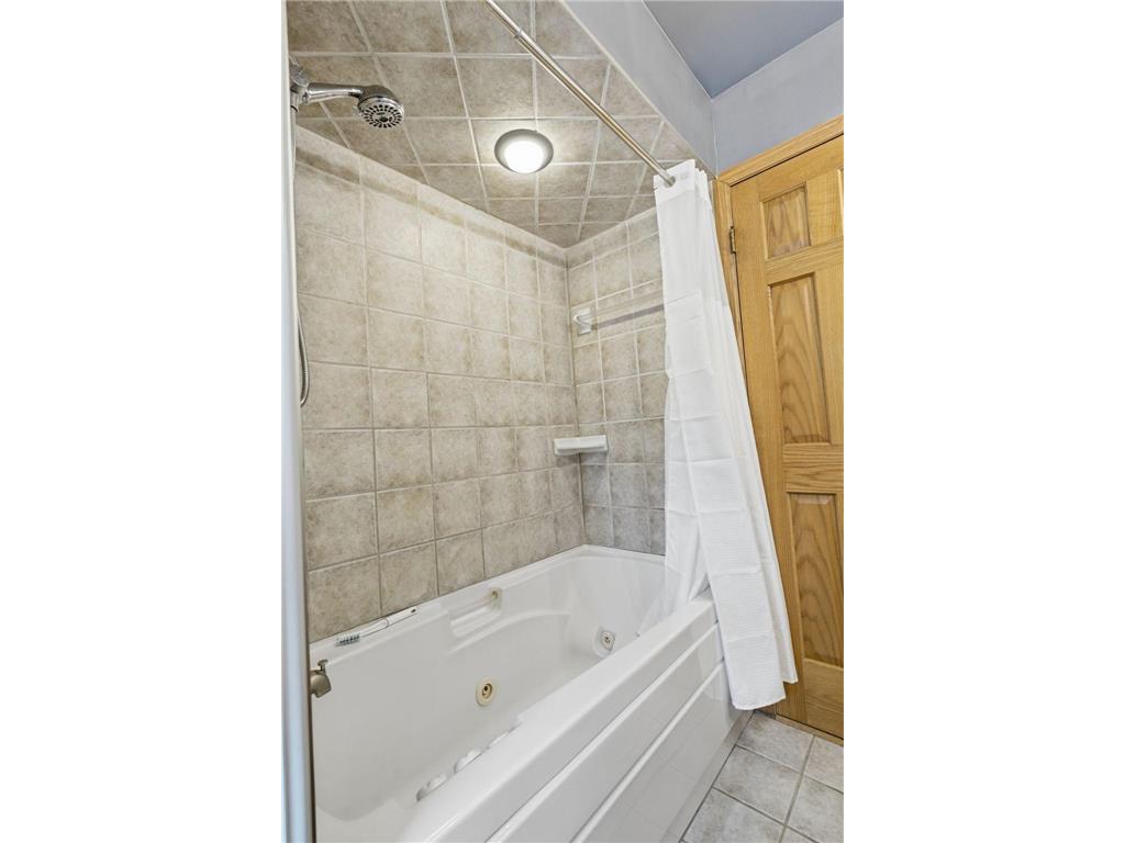 711 Benton Street Anoka MN 55303 7045443 image19