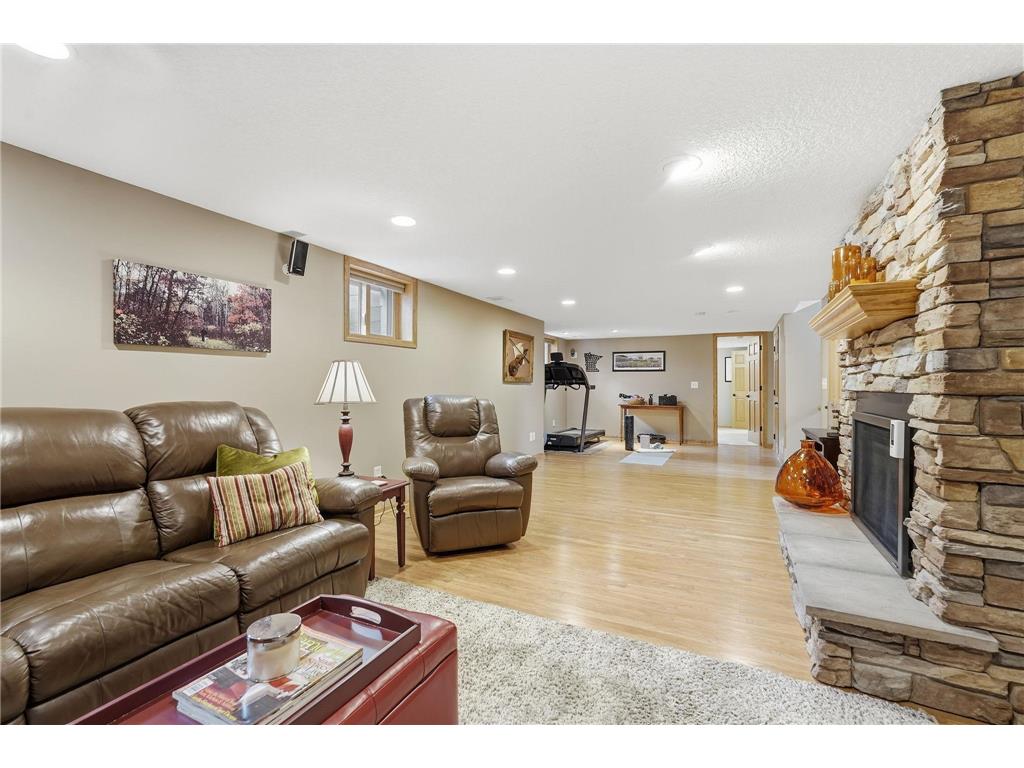 711 Benton Street Anoka MN 55303 7045443 image28