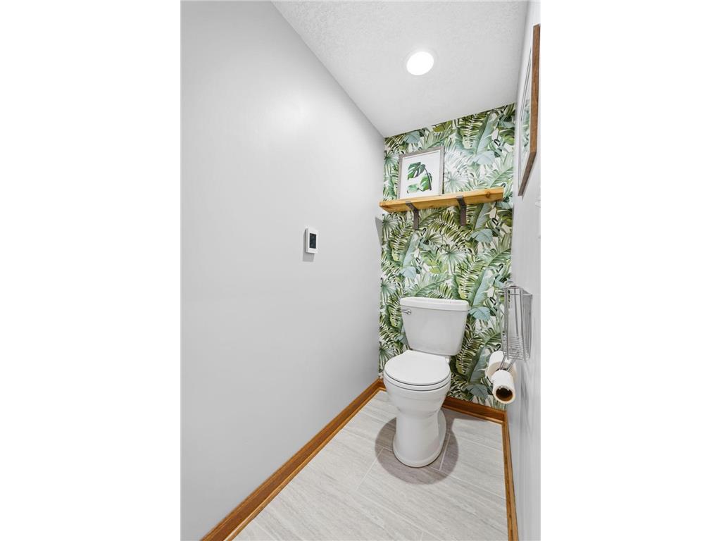 711 Benton Street Anoka MN 55303 7045443 image32