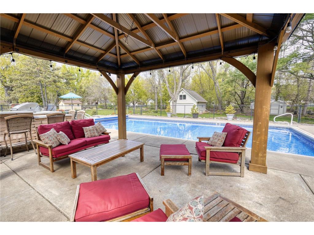 711 Benton Street Anoka MN 55303 7045443 image42