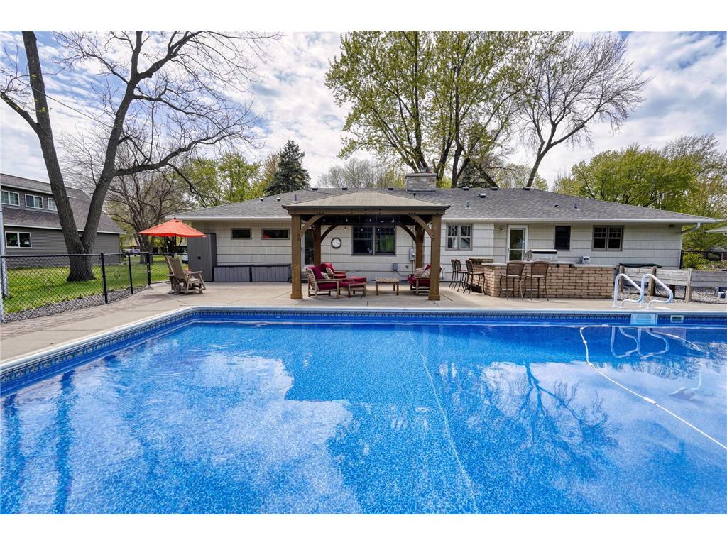 711 Benton Street Anoka MN 55303 7045443 image46