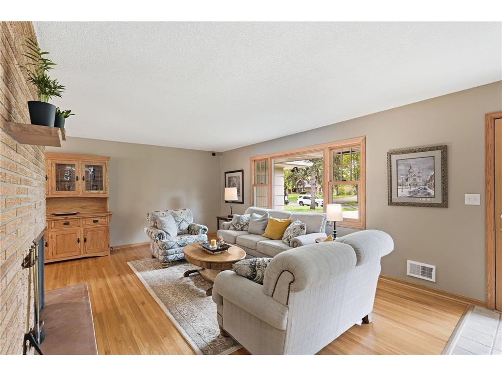 711 Benton Street Anoka MN 55303 7045443 image7