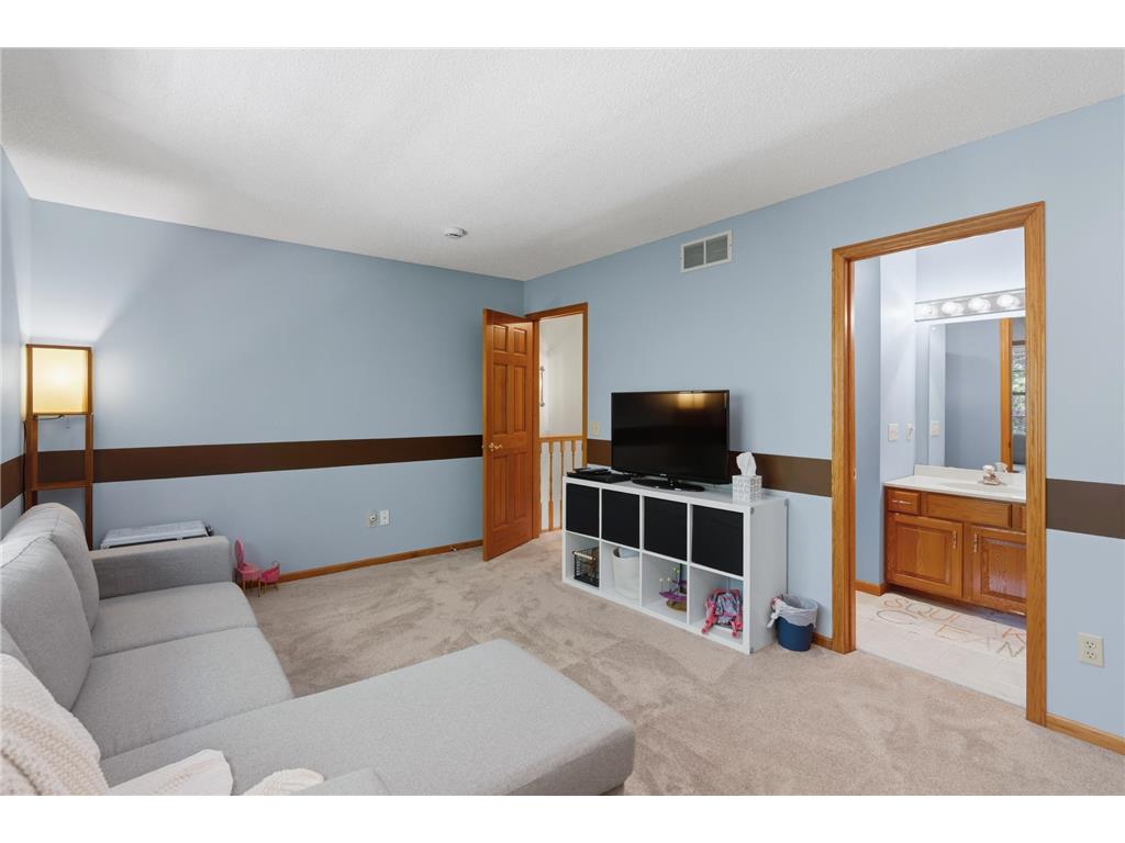 711 Bridle Ridge Road Eagan MN 55123 7071242 image31