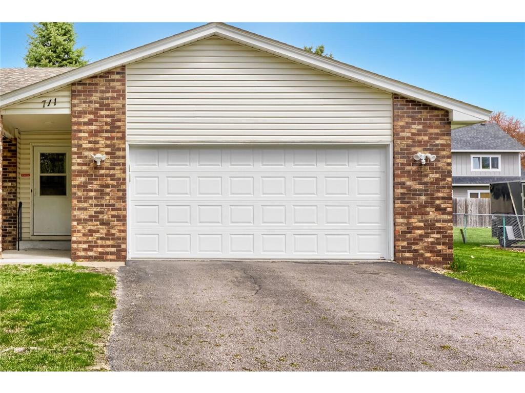 711 Cope Avenue W Roseville MN 55113 7061748 image31
