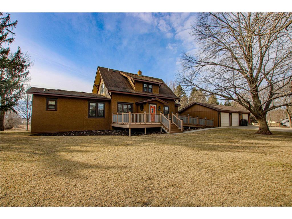 711 E 8th Street Starbuck MN 56381 6503981 image1