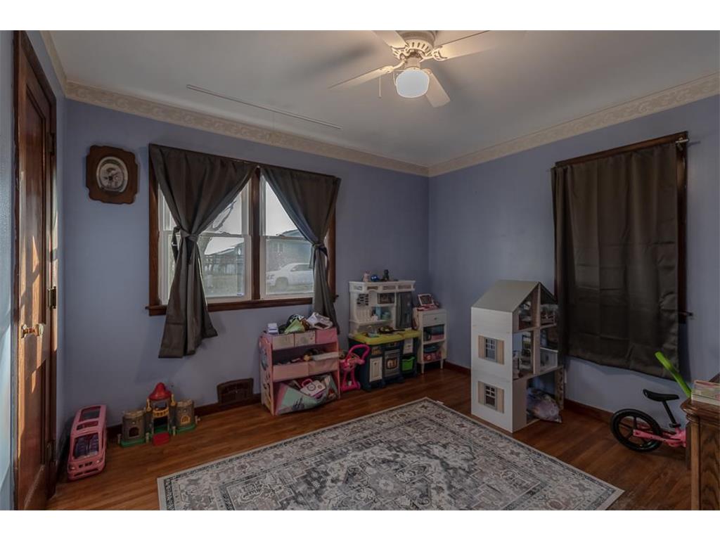 711 E Blue Earth Street Lake Crystal MN 56055 6816060 image13