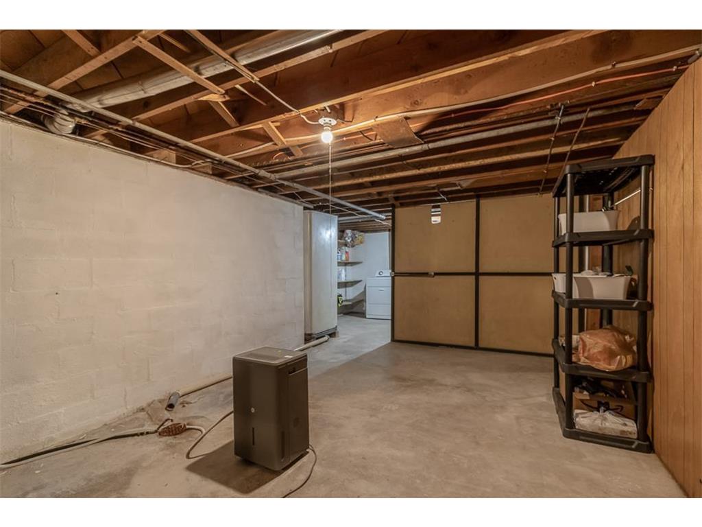 711 E Blue Earth Street Lake Crystal MN 56055 6816060 image18