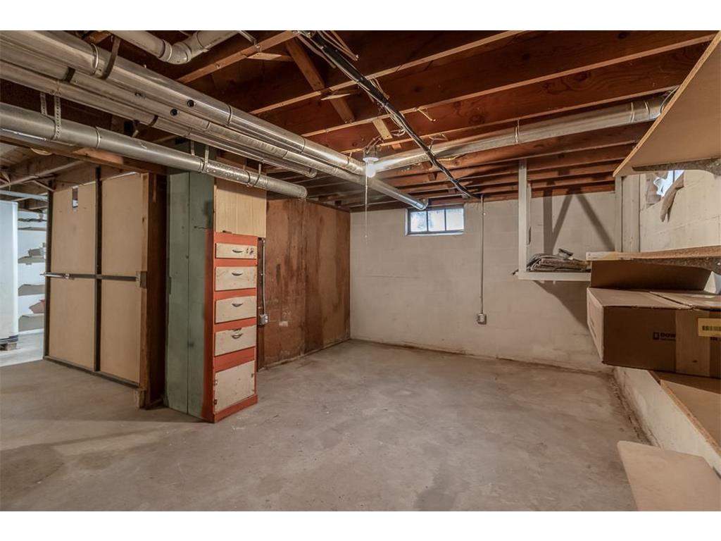 711 E Blue Earth Street Lake Crystal MN 56055 6816060 image23