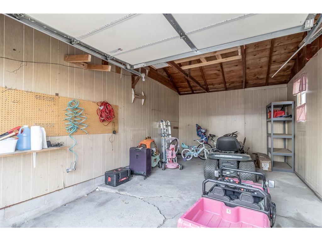 711 E Blue Earth Street Lake Crystal MN 56055 6816060 image28