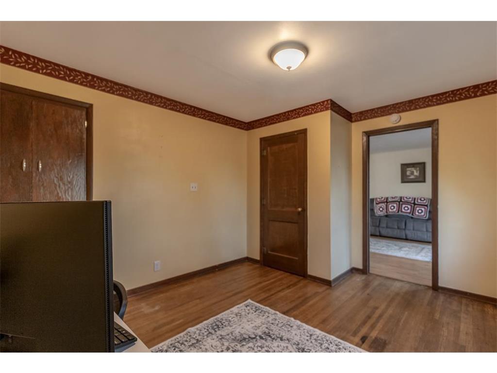 711 E Blue Earth Street Lake Crystal MN 56055 7064966 image11