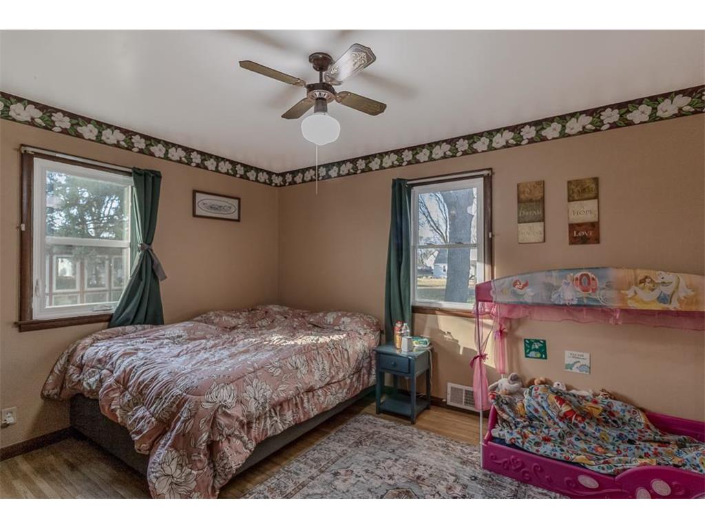 711 E Blue Earth Street Lake Crystal MN 56055 7064966 image14