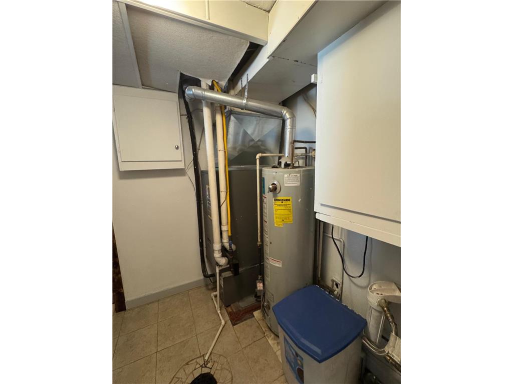 711 E Grandview Avenue Rushford MN 55971 6822763 image31