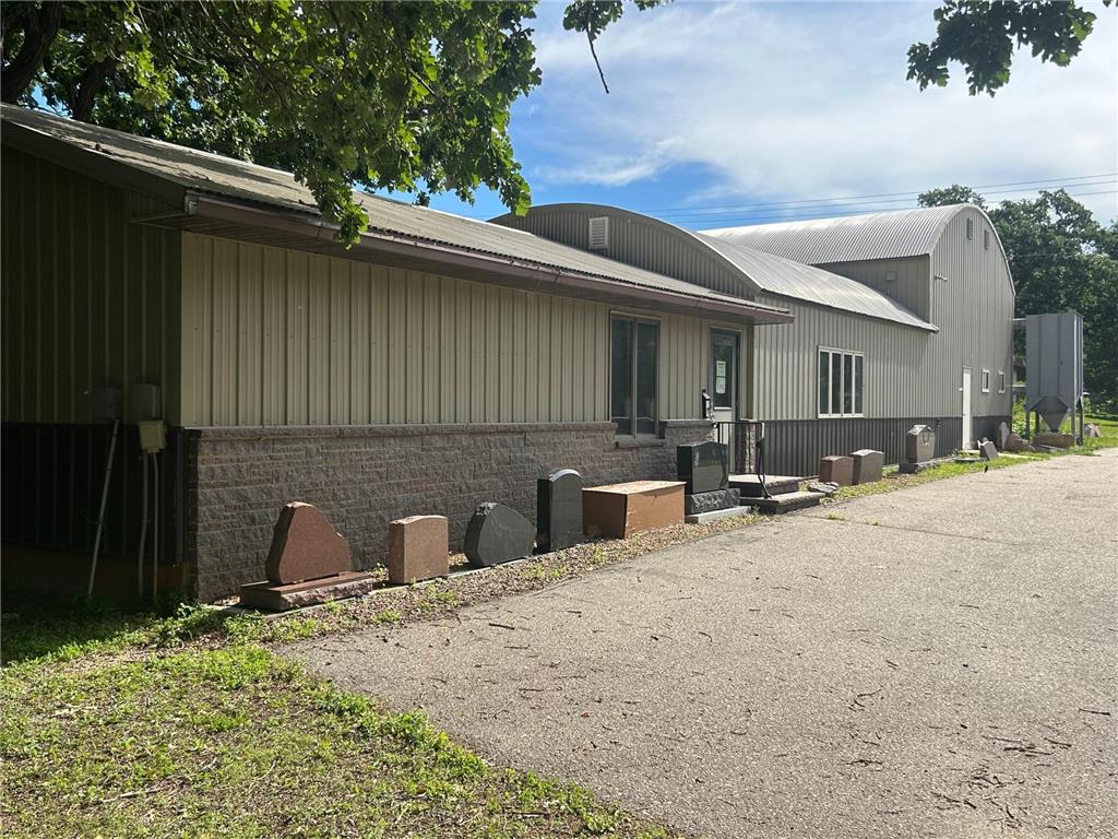 711 E Main Street Melrose MN 56352 6559728 image13