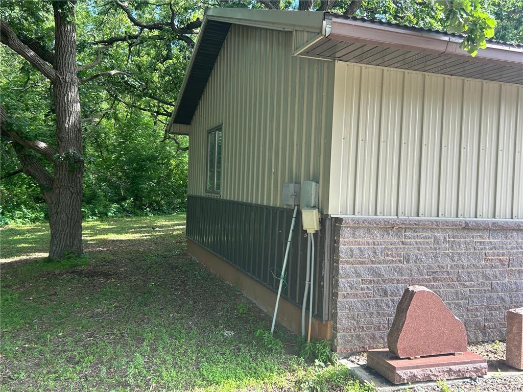 711 E Main Street Melrose MN 56352 6559728 image7