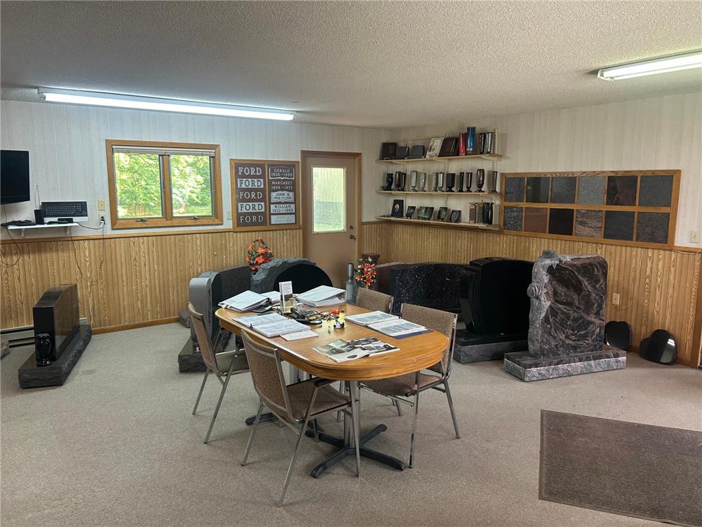 711 E Main Street Melrose MN 56352 6559728 image9