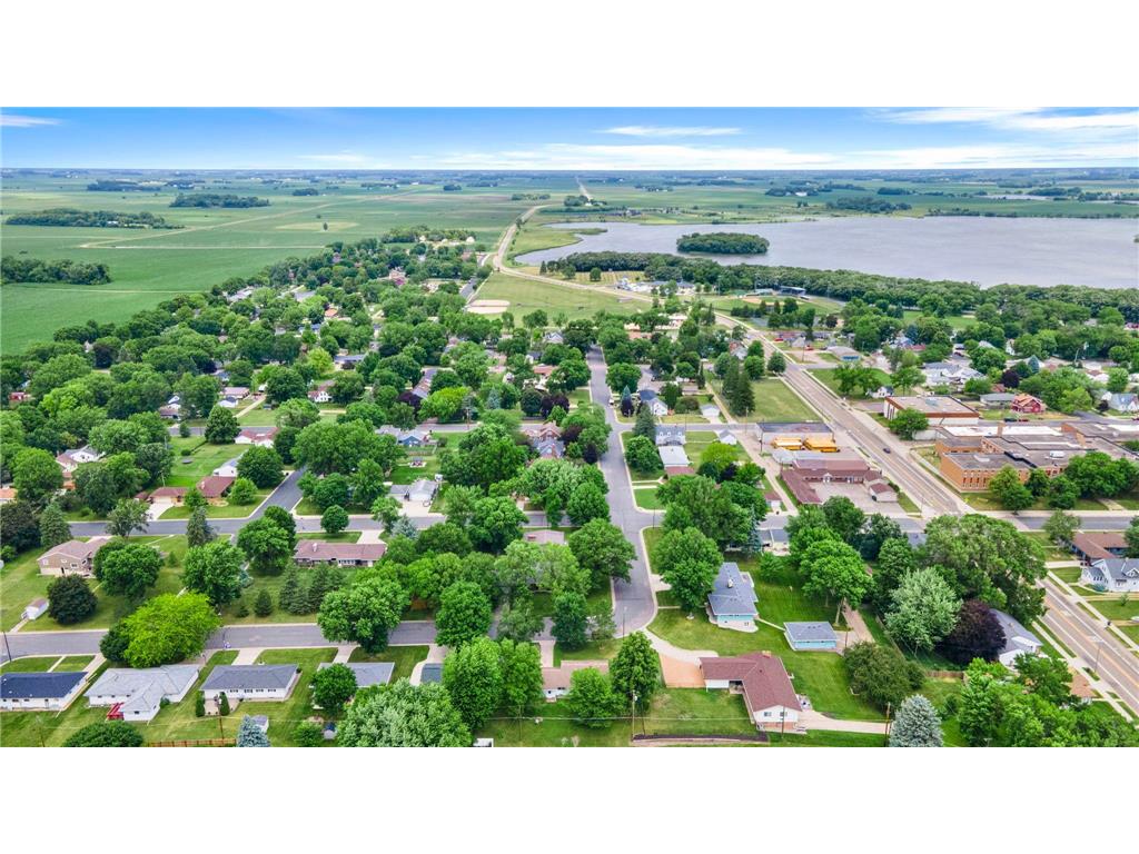 711 Elm Avenue Gaylord MN 55334 7082659 image44