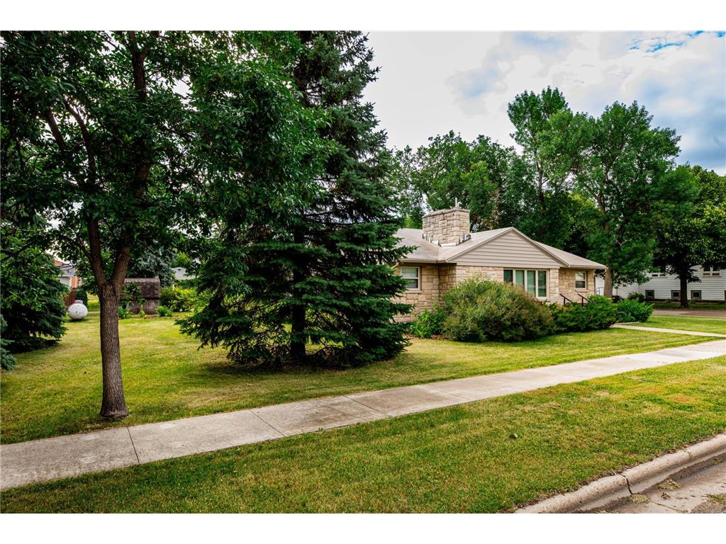 711 Forest Street Lisbon ND 58054 7099480 image4