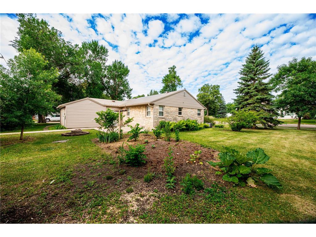 711 Forest Street Lisbon ND 58054 7099480 image6
