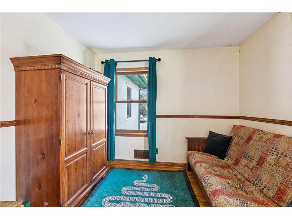 711 Grandview Avenue W Roseville MN 55113 7065991 image11