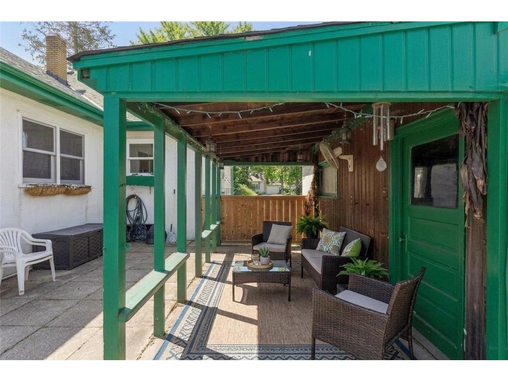 711 Grandview Avenue W Roseville MN 55113 7065991 image25