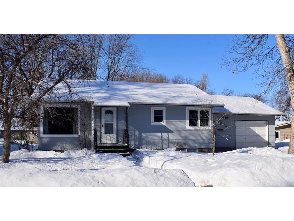 711 Kendall Avenue S, Thief River Falls, MN 56701 MLS 6335831