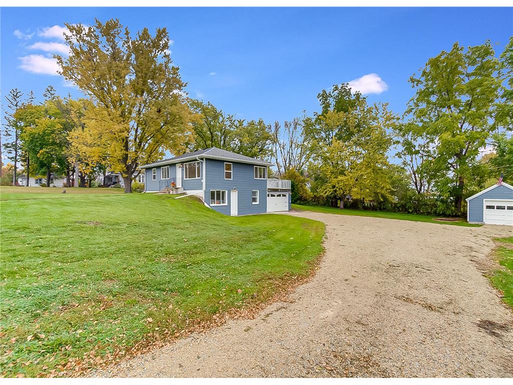 711 Red Wing Avenue Kenyon MN 55946 6449666 image1