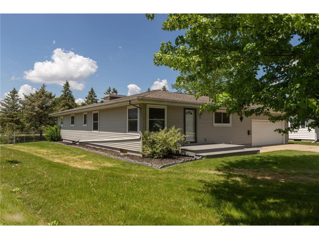 711 Reichels Circle NE, Stewartville, MN, 55976 MLS 6539382 Edina