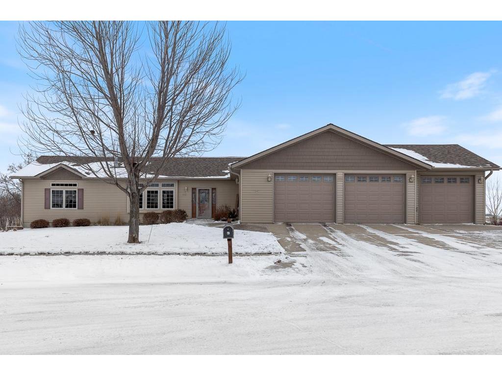 711 Scott Street Marshall MN 56258 6657190 image1