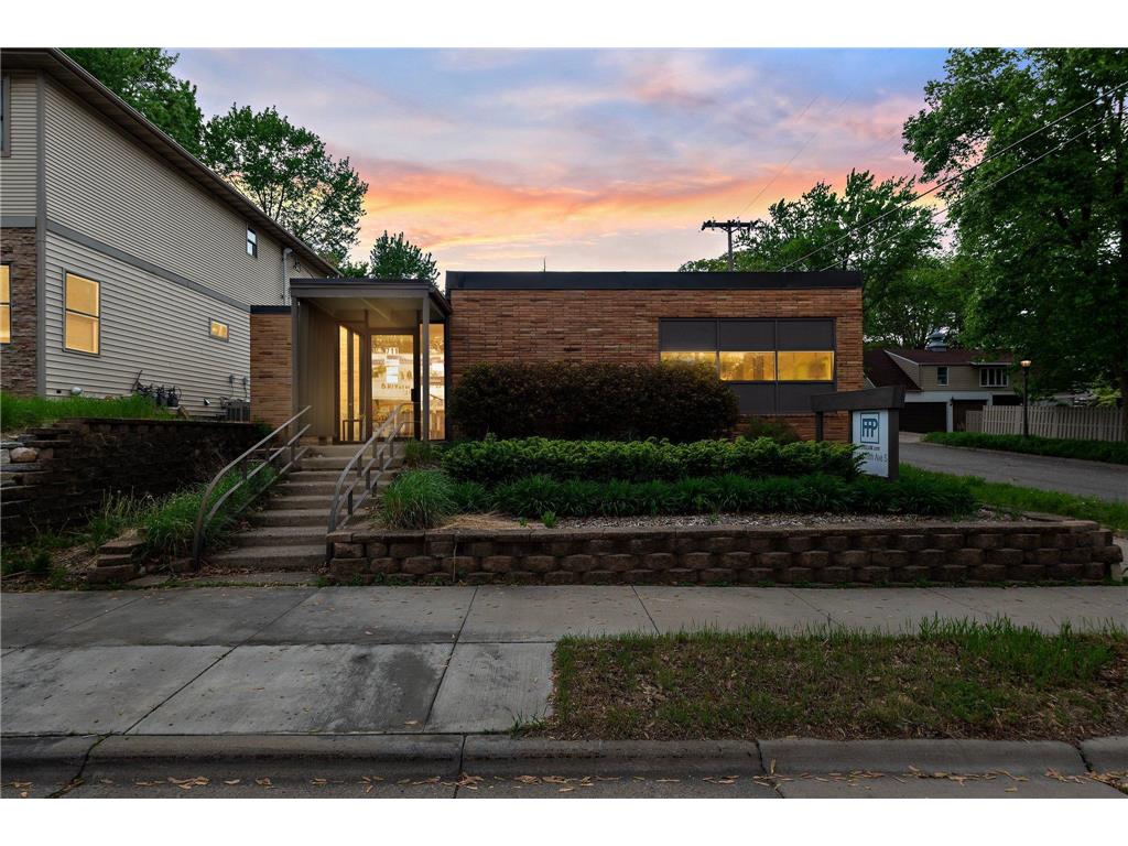711 Smith Avenue S Saint Paul MN 55107 7050286 image3