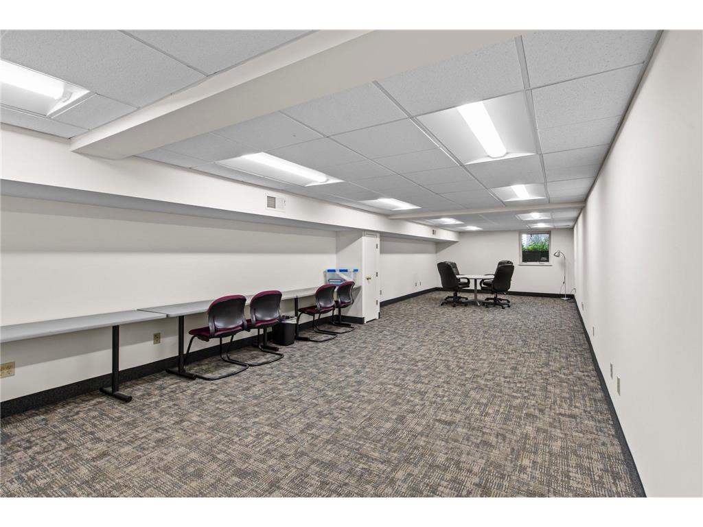 711 Smith Avenue S Saint Paul MN 55107 7050286 image35