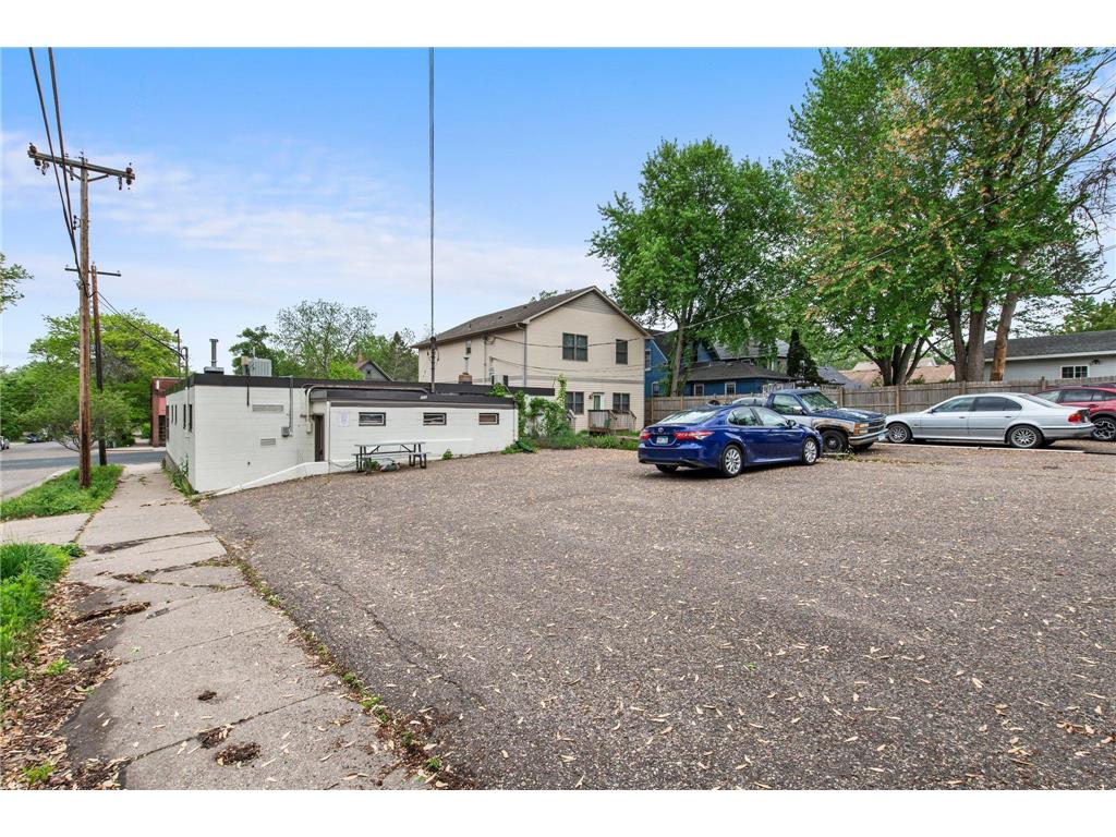 711 Smith Avenue S Saint Paul MN 55107 7050286 image40
