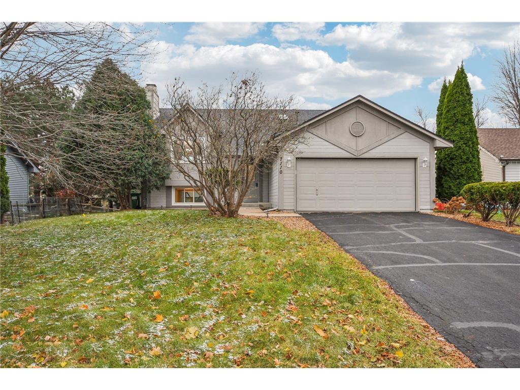 7110 Upper 157th Street W Apple Valley MN 55124 6632565 image1