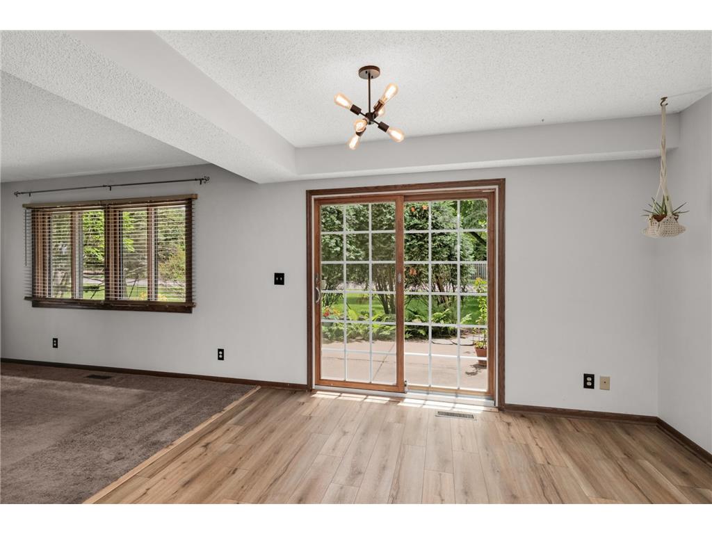 7111 Robinwood Bay Woodbury MN 55125 7085806 image10
