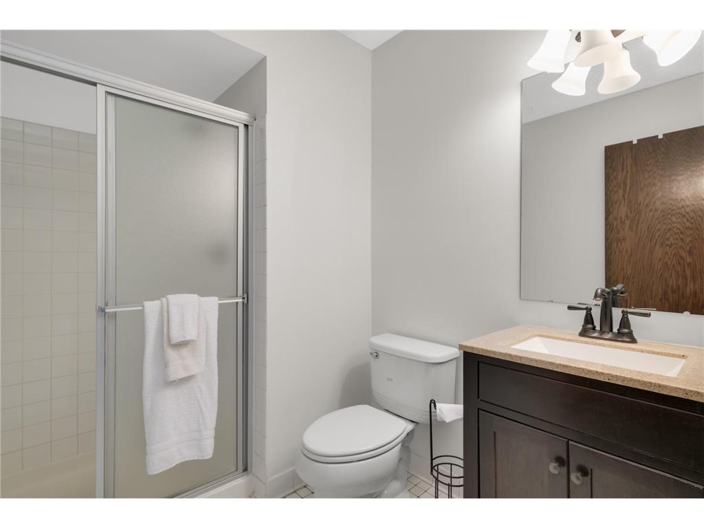 7111 Robinwood Bay Woodbury MN 55125 7085806 image23