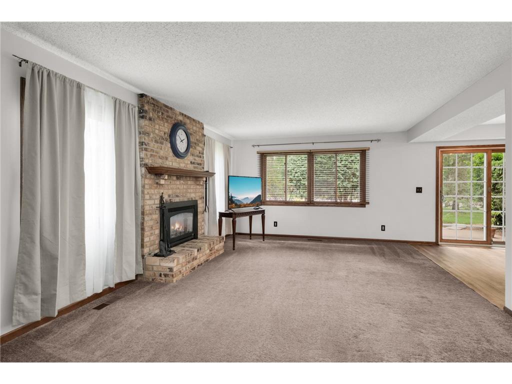 7111 Robinwood Bay Woodbury MN 55125 7085806 image5