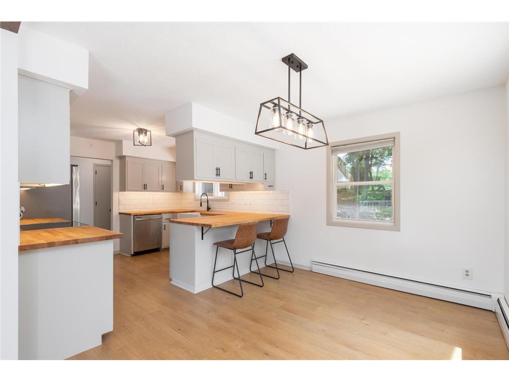 7111 W 192nd Avenue Eden Prairie MN 55346 6596288 image1