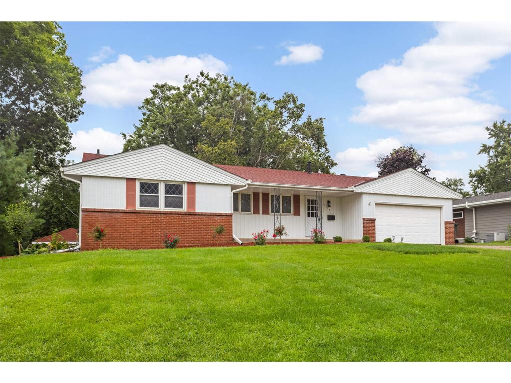 7112 W Shore Drive Edina MN 55435 6563521 image1