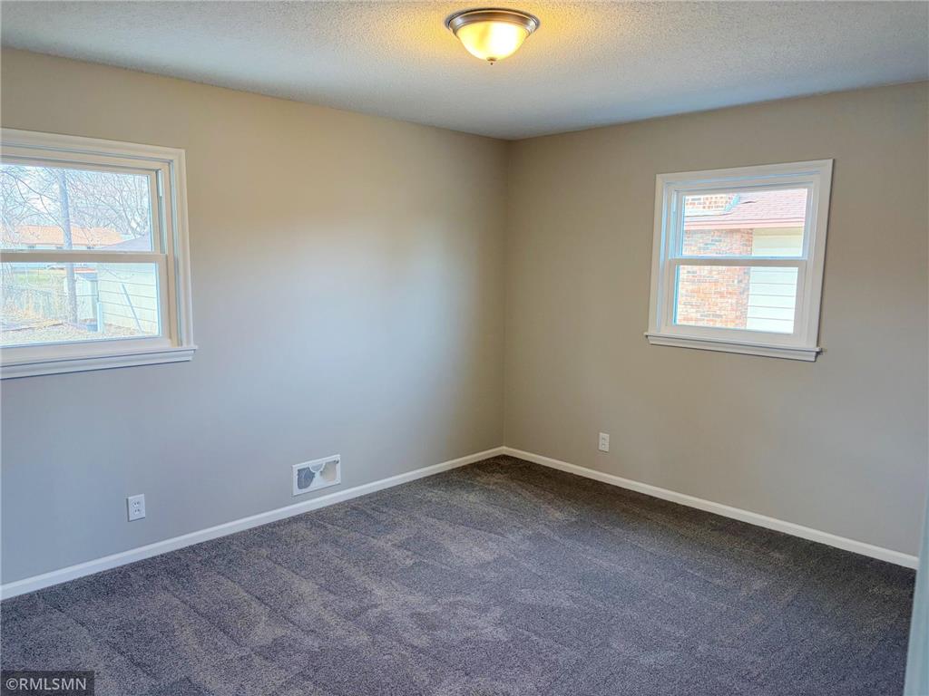 7113 Halifax Avenue N Brooklyn Center MN 55429 7045693 image7